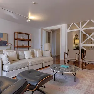 Lovelystay - Chiado 3bedroom Wonder , Lisboa Portugal