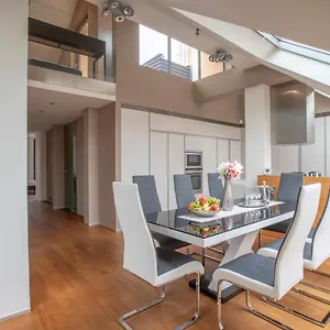 Appartement Luxury Duplex With Terrace, Praag